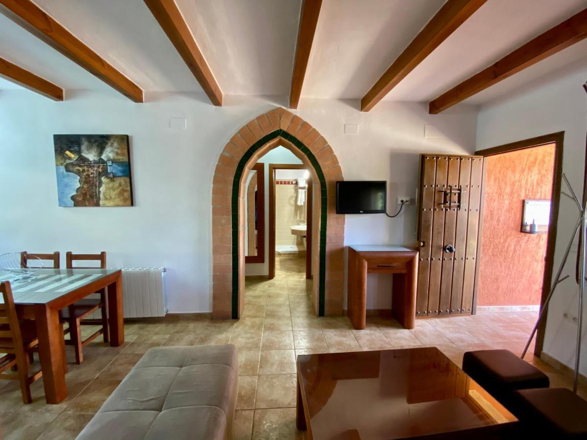 Apartamentos Cedro Alto Бенаохан Экстерьер фото