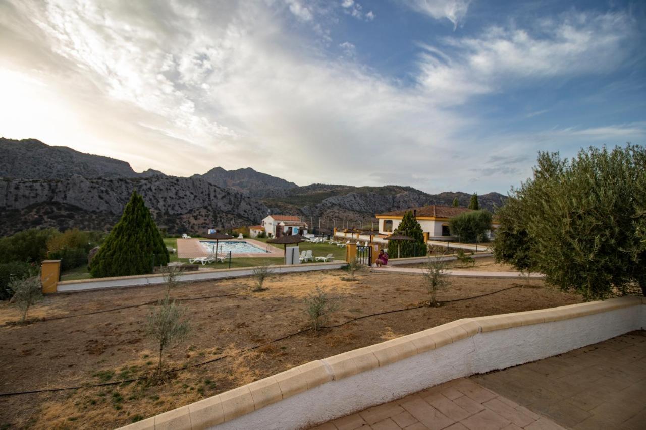 Apartamentos Cedro Alto Бенаохан Экстерьер фото